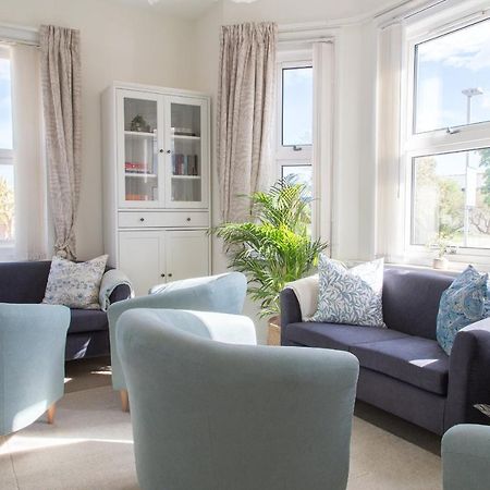 Harry'S House Poole Hotel Екстериор снимка