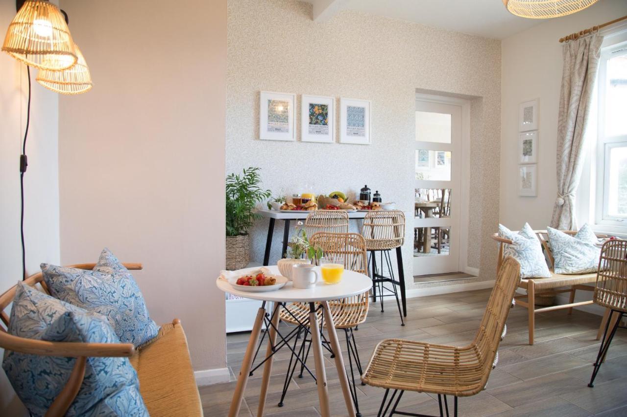 Harry'S House Poole Hotel Екстериор снимка
