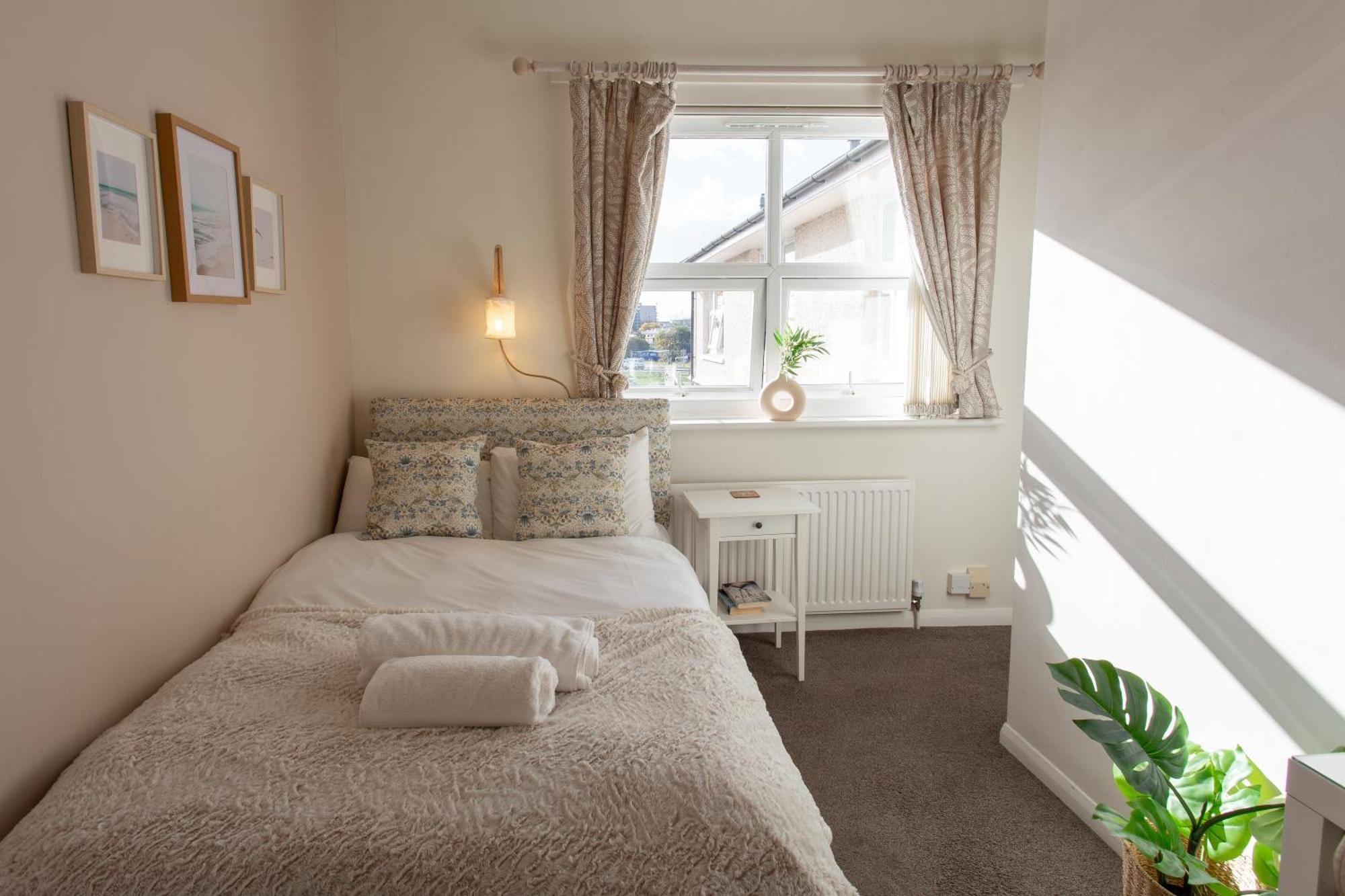 Harry'S House Poole Hotel Екстериор снимка